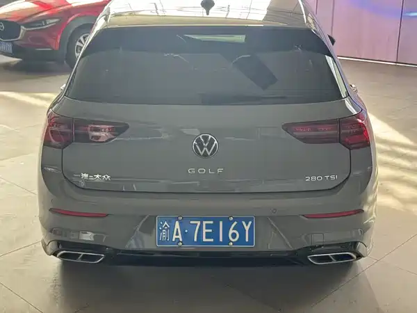 Volkswagen Golf 2022