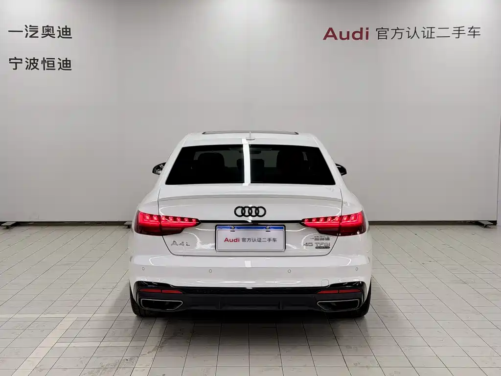 Audi A4L 2022 — фото 4