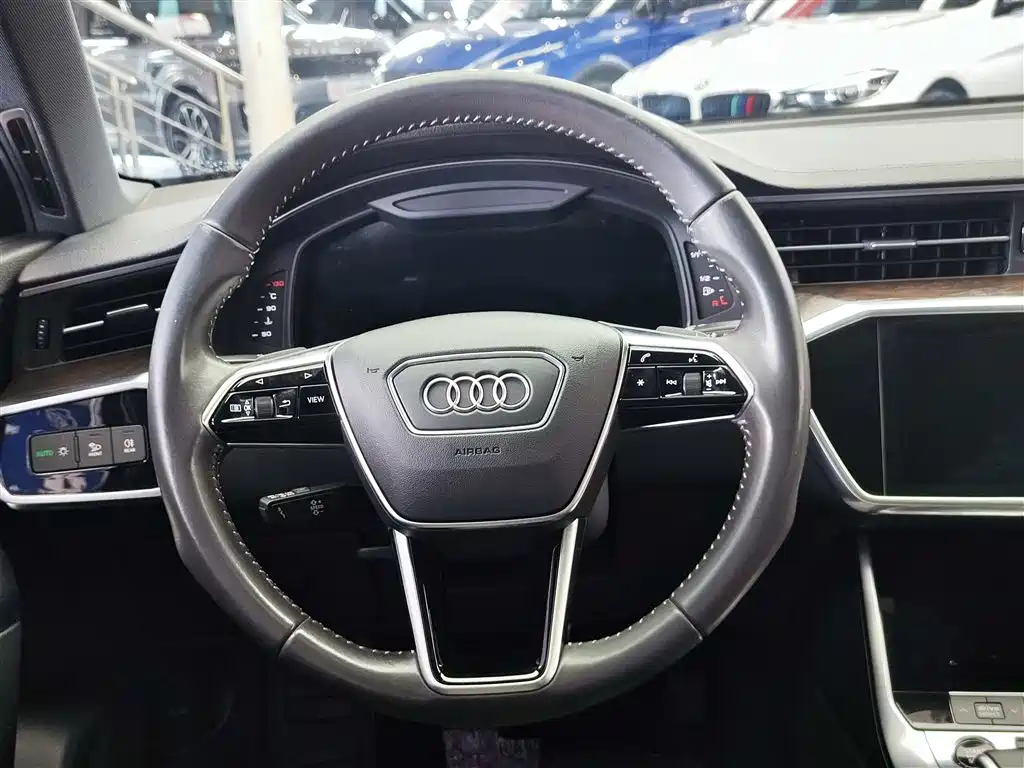 Audi A6L 2021 — фото 15