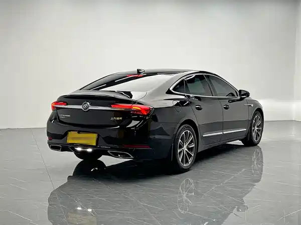 Buick LaCrosse 2022