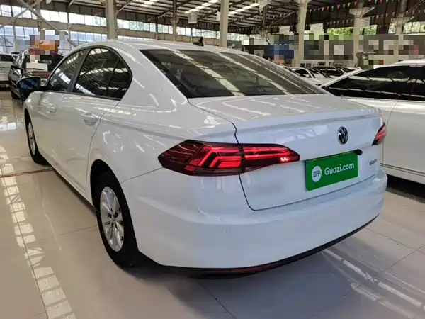 Volkswagen Bora 2021