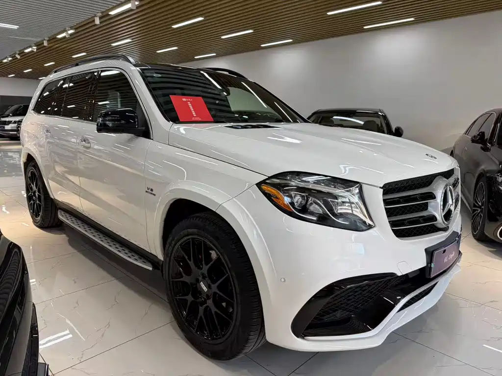 Mercedes-Benz GLS 2017 — фото 1