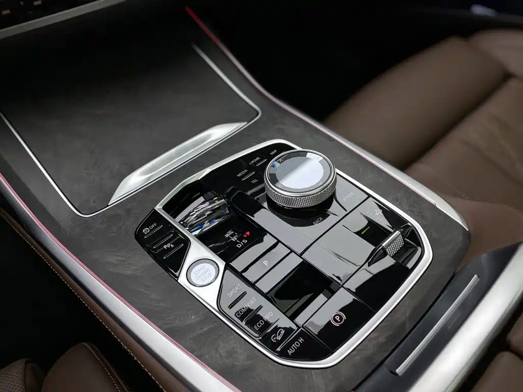 BMW X7 2023 — фото 20