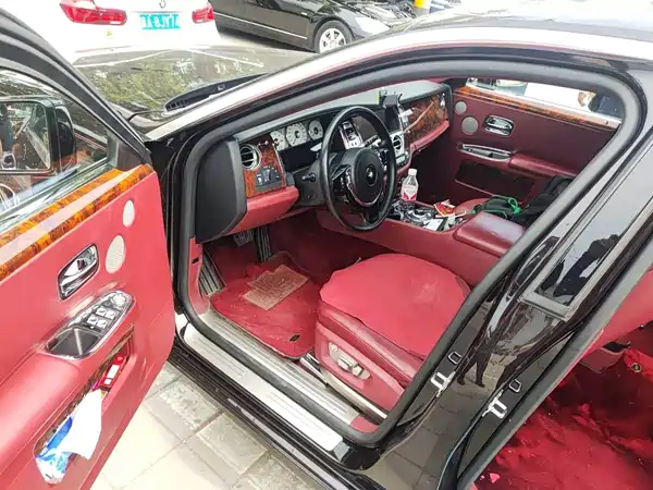 Rolls-Royce Ghost 2014