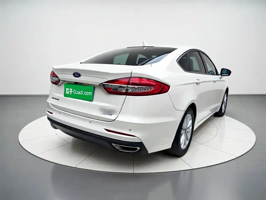 Ford Mondeo 2021 — фото 6
