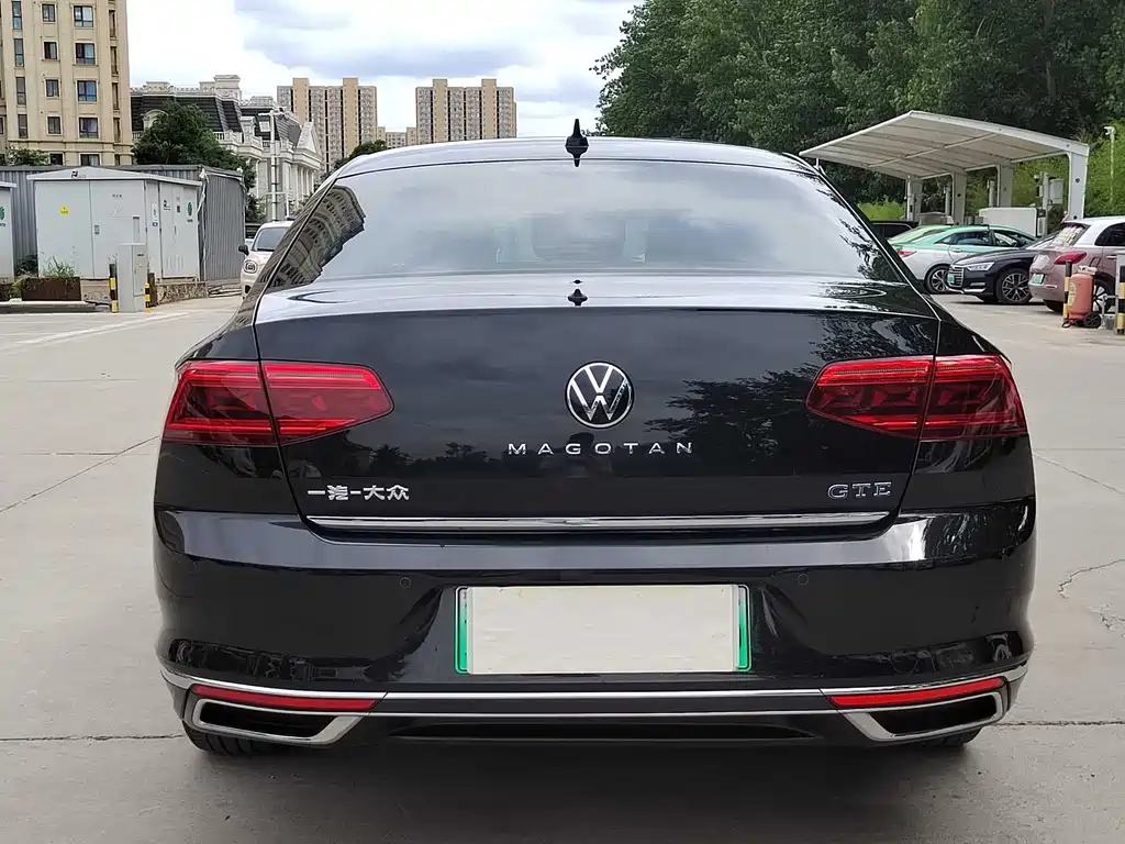 Volkswagen Magotan GTE PHEV 2023 — фото 15