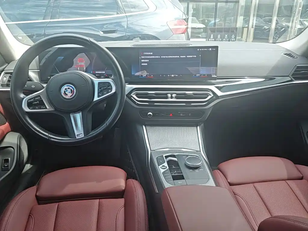 BMW i4 2024 — фото 14