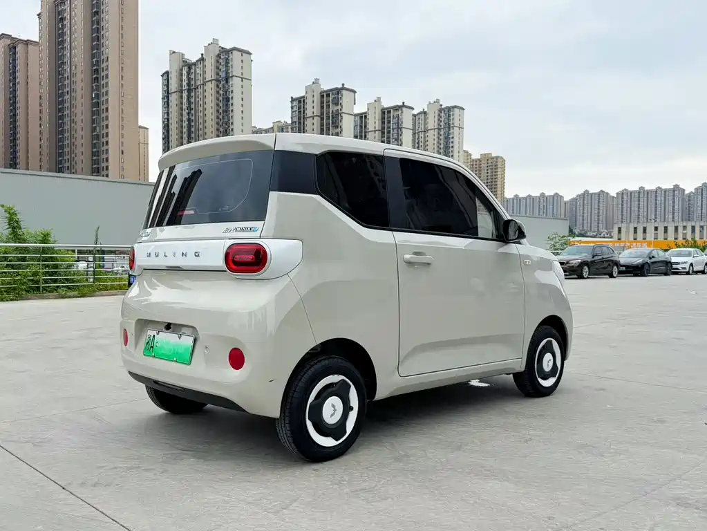 Wuling Hongguang MINIEV 2024