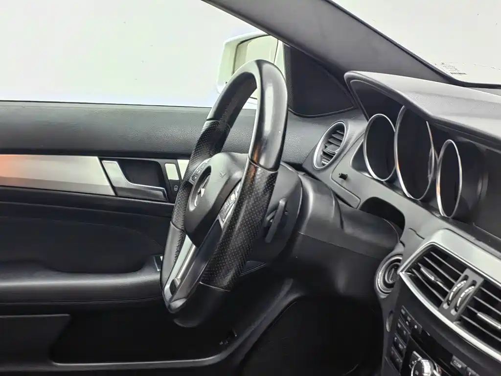 Mercedes-Benz C-Class 2013 — фото 22