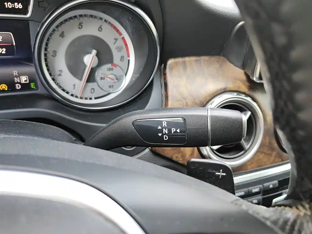 Mercedes-Benz GLA 2015 — фото 14
