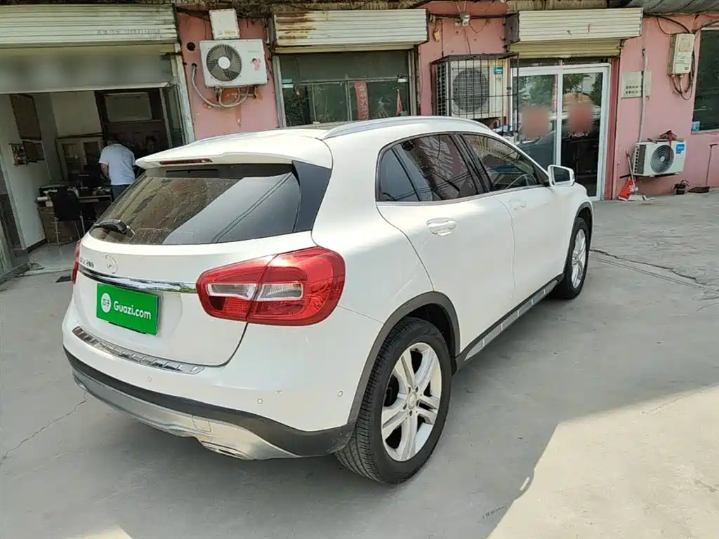 Mercedes-Benz GLA 2015 — фото 7