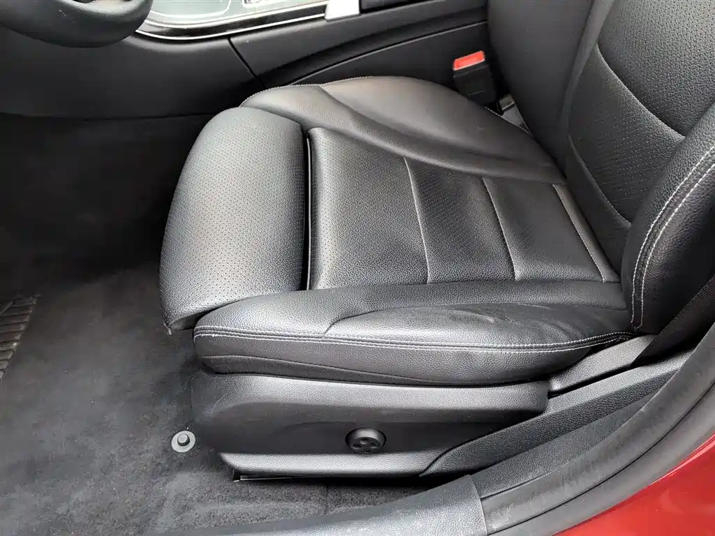Mercedes-Benz C-Class 2019 — фото 20
