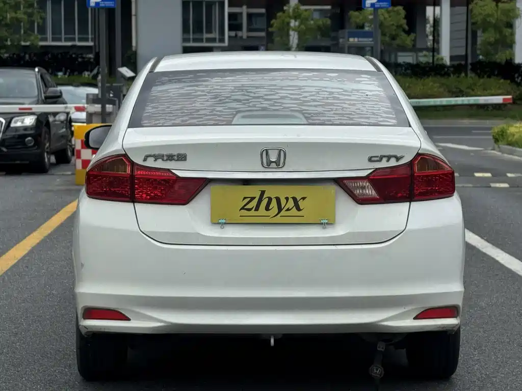 Honda City 2016 — фото 6