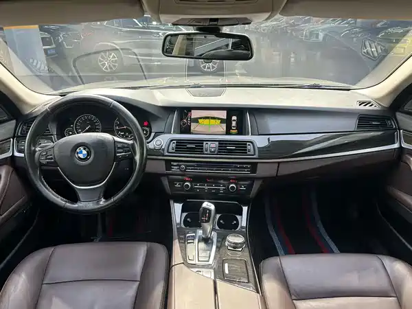 BMW 5 Series 2016