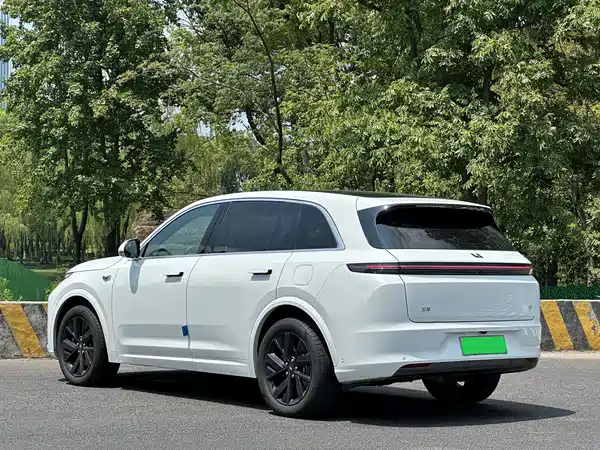 Li Auto L7 2024