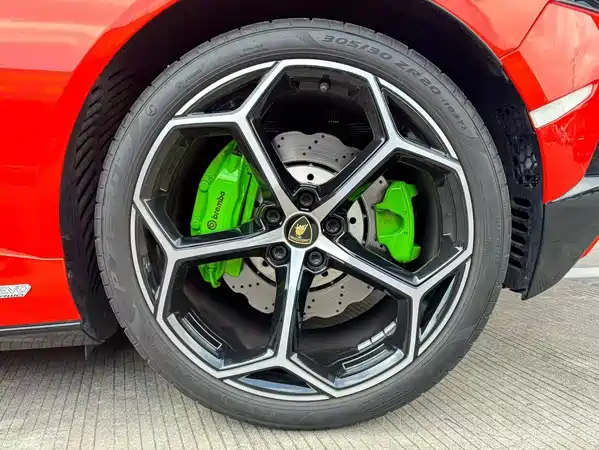 Lamborghini Huracan 2020