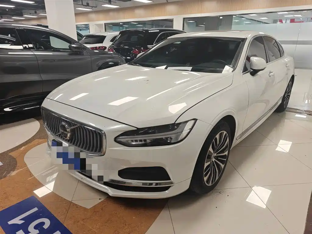 Volvo S90 2023 — фото 1