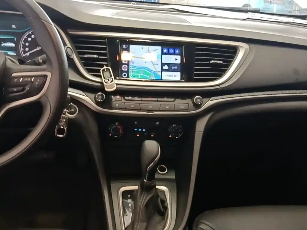 Buick Excelle 2021 — фото 13