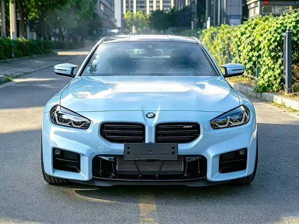 BMW M2 2025