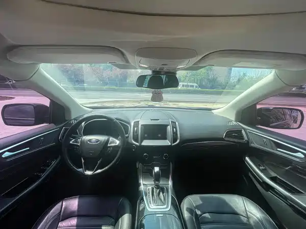 Ford Edge 2017