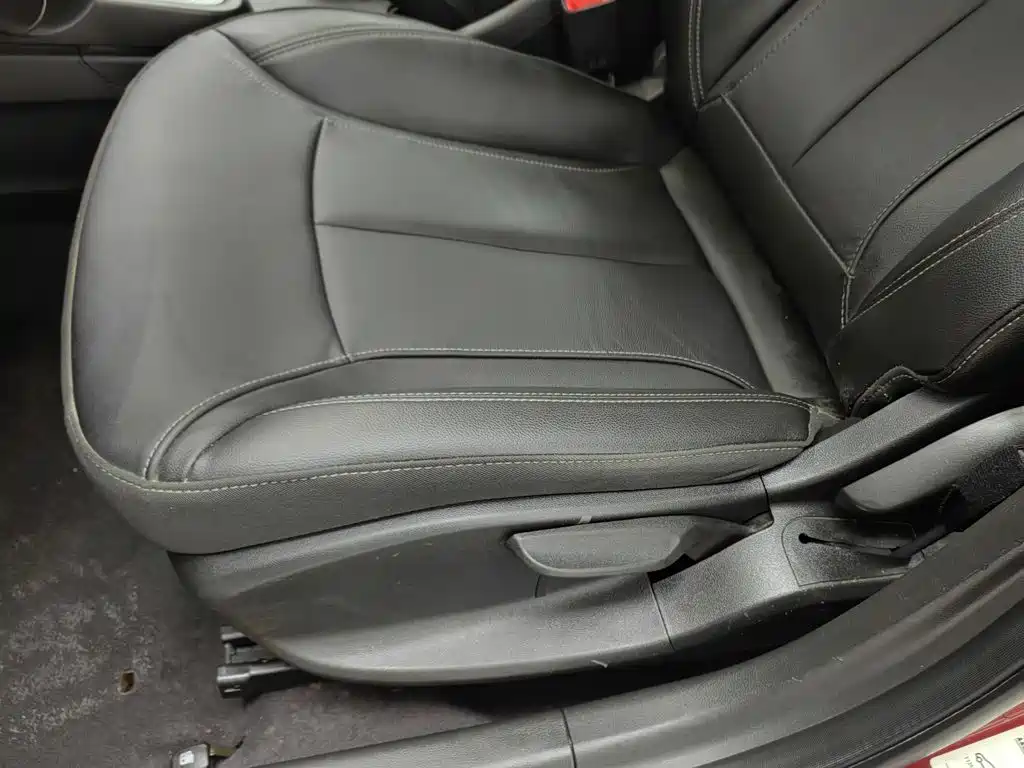 Buick Excelle GT 2019 — фото 20