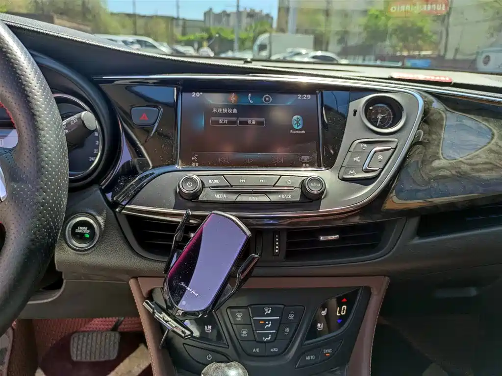 Buick Envision Plus 2015 — фото 13