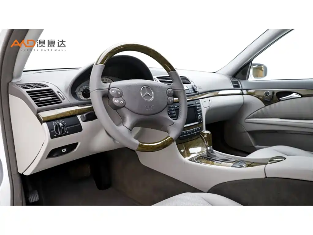 Mercedes-Benz E-Class 2008