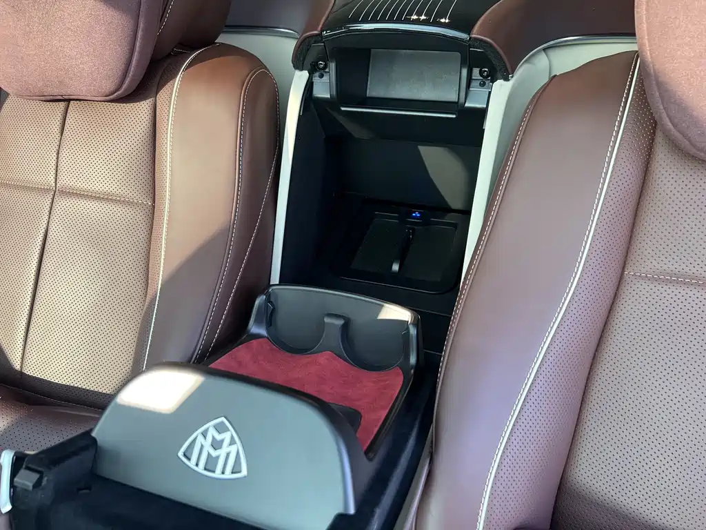 Mercedes-Benz GLS 2023 — фото 19