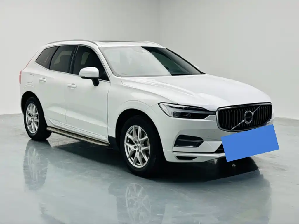 Volvo XC60 2021 — фото 3