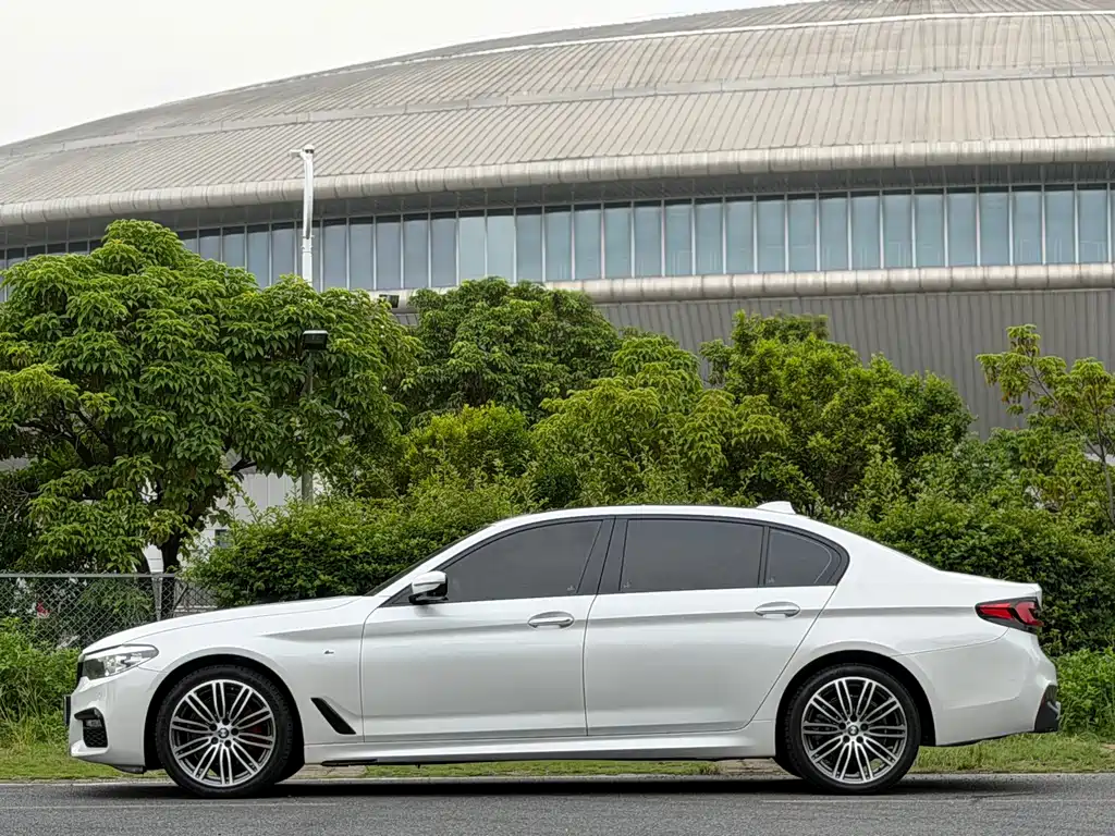 BMW 5 Series 2018