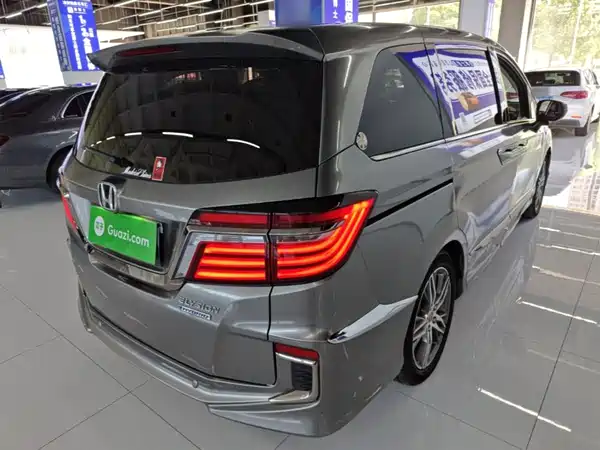 Honda Elysion 2021