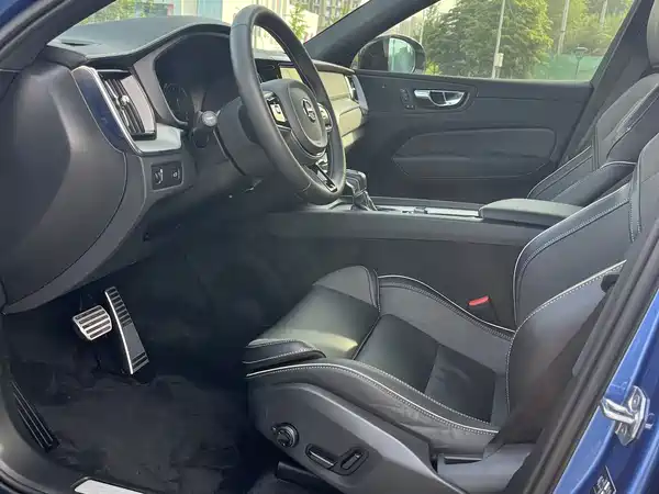 Volvo XC60 2021
