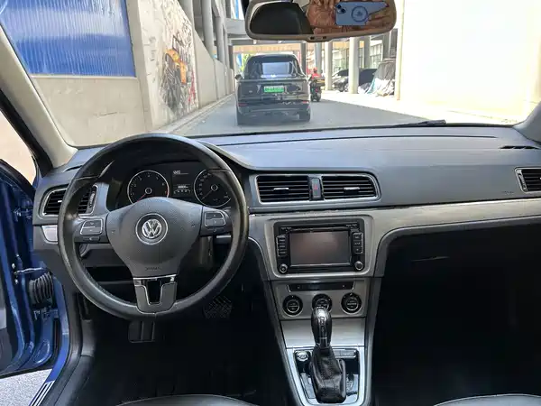 Volkswagen Lavida 2016