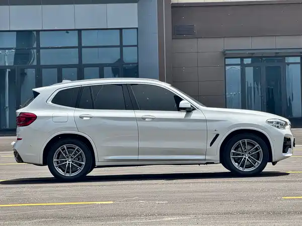 BMW X3 2021