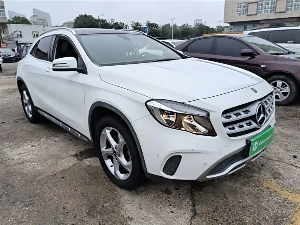 Mercedes-Benz GLA 2018 — фото 4