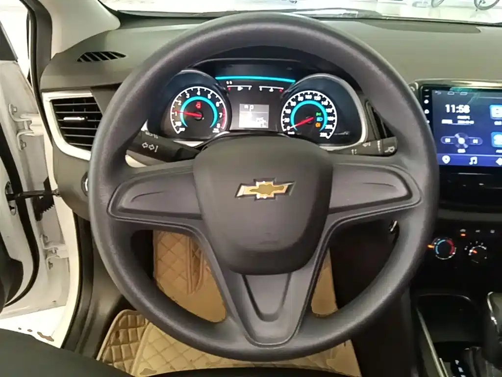 Chevrolet Cavalier 2019 — фото 11