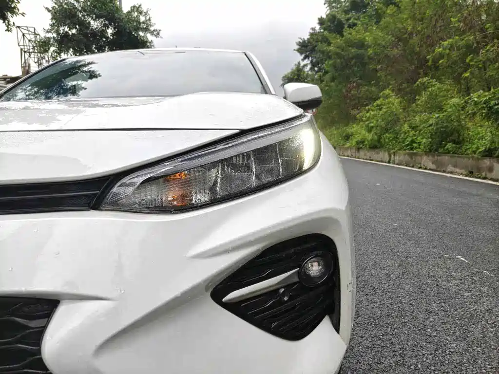Toyota Wildlander 2021 — фото 15