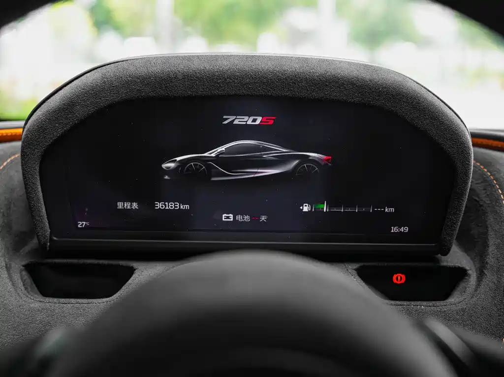 McLaren 720S 2018 — фото 16