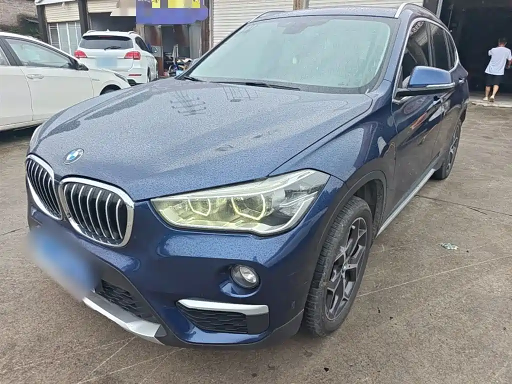 BMW X1 2018 — фото 1