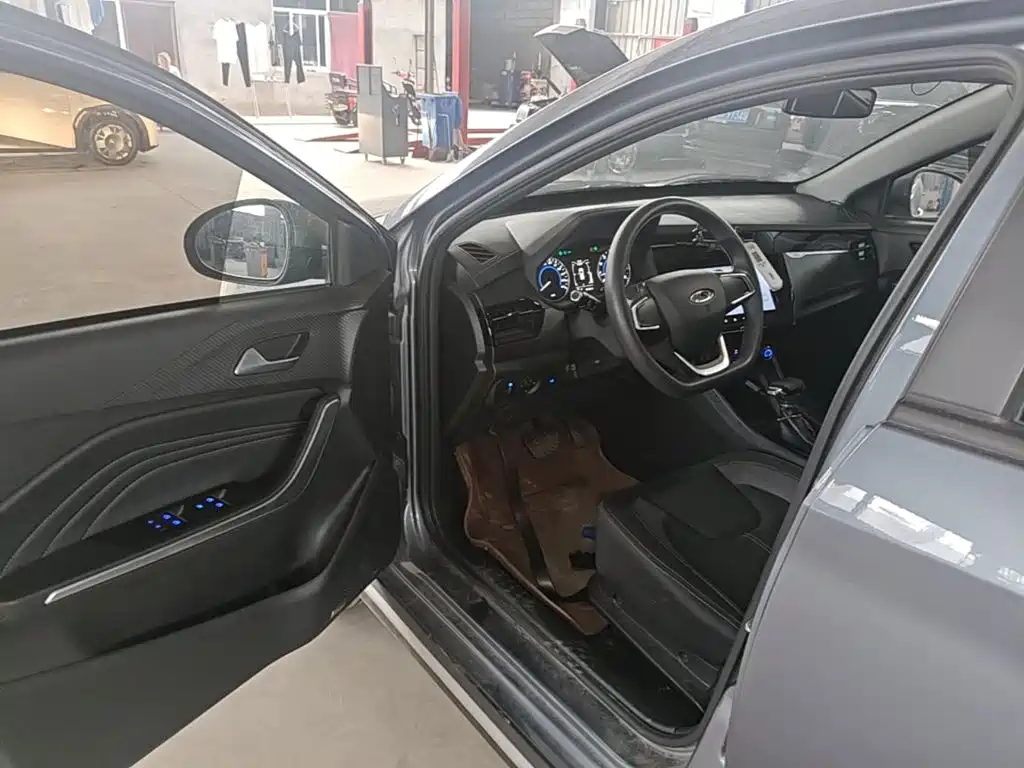 Chery Tiggo 3x 2024 — фото 16