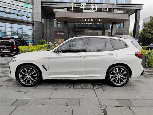 BMW X3 2022