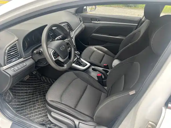 Hyundai Celesta 2017