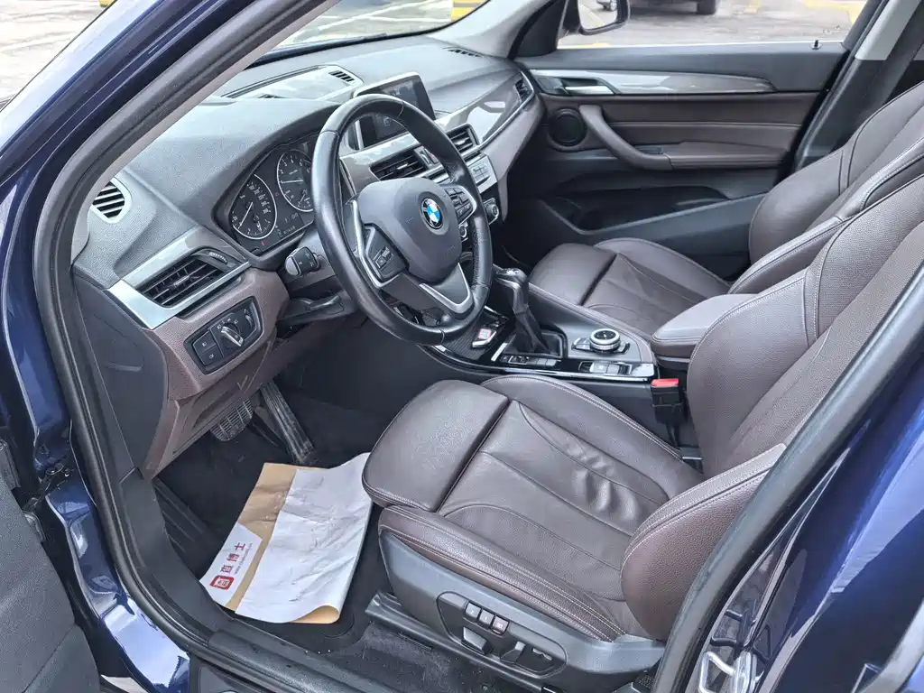 BMW X1 2017 — фото 16