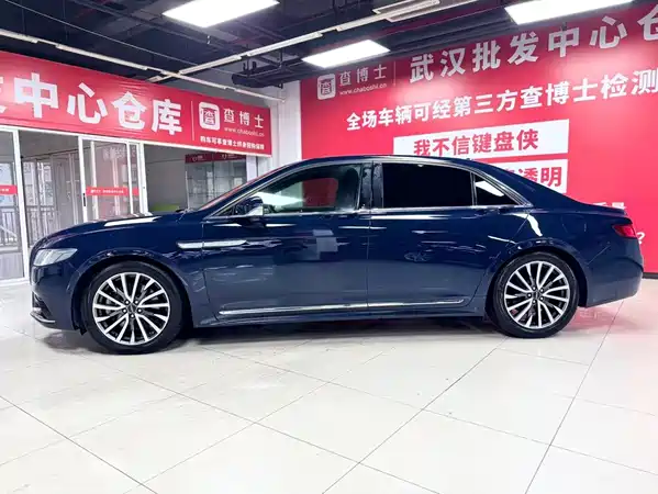 Lincoln Continental 2020