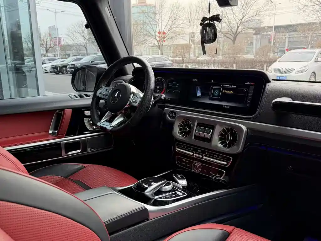 Mercedes-Benz G-Class AMG 2020 — фото 12