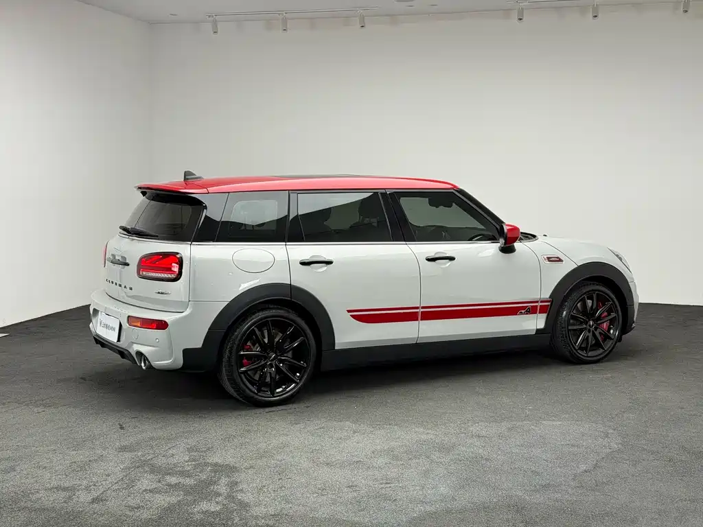 MINI JCW CLUBMAN 2022 — фото 15