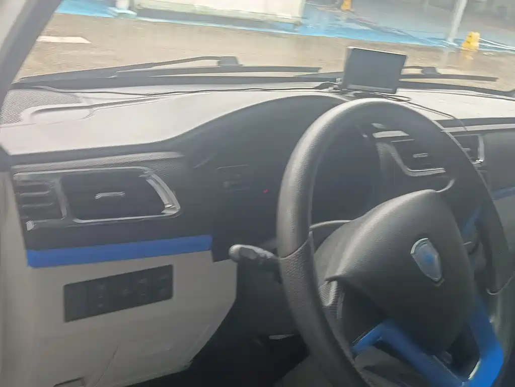 Jinbei Hiace EV 2024