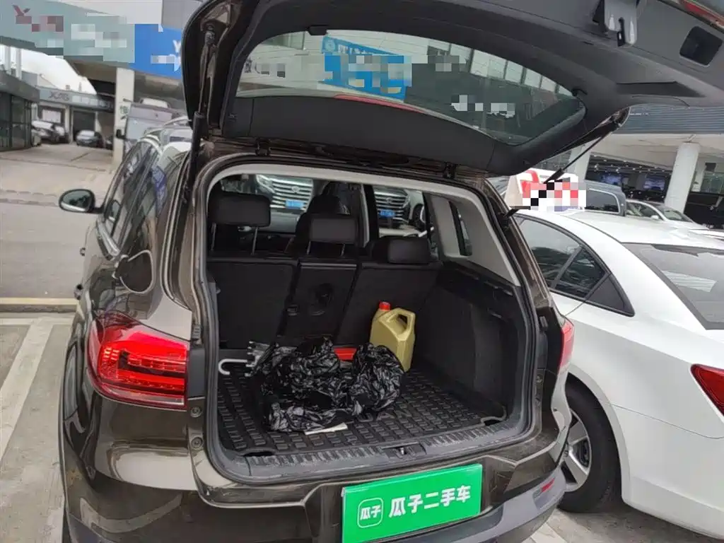 Volkswagen Tiguan 2015 — фото 19