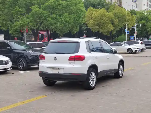 Volkswagen Tiguan 2016