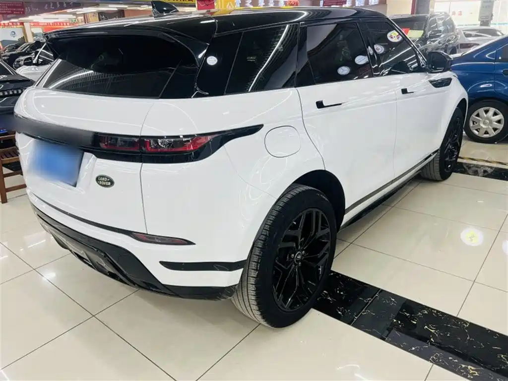 Land Rover Evoque 2021 — фото 12